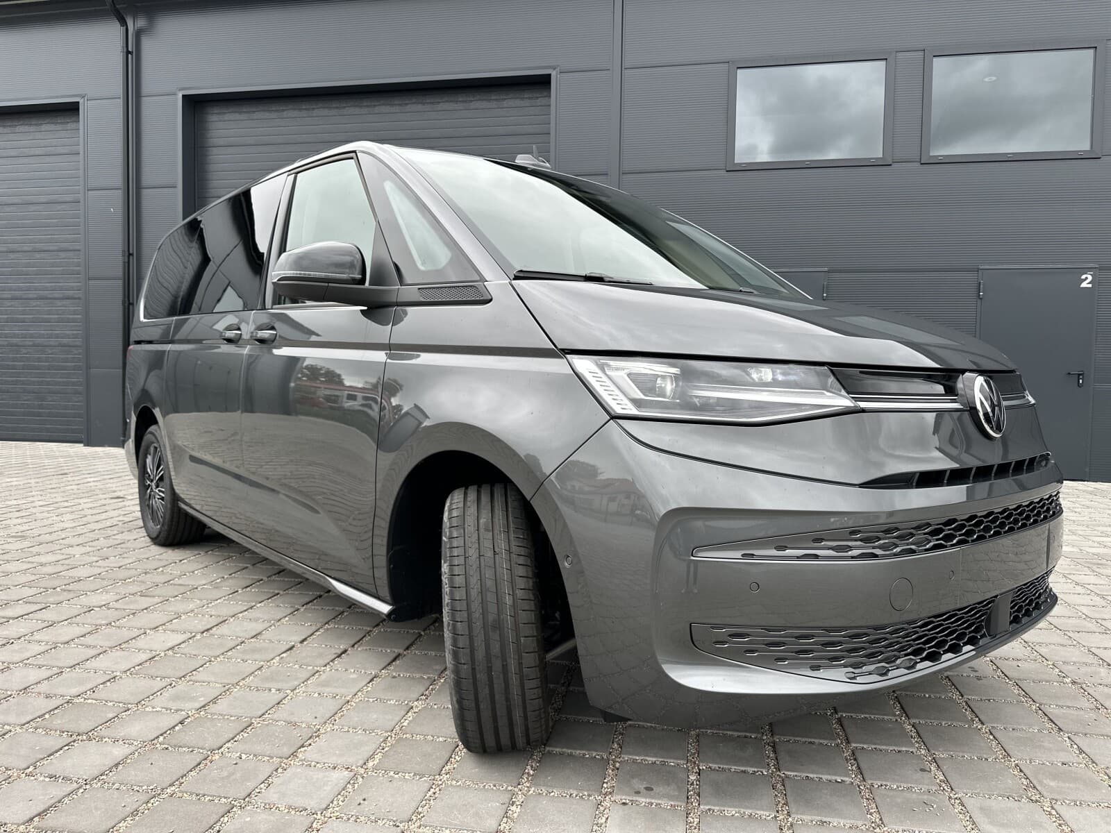 Volkswagen Nowy Multivan