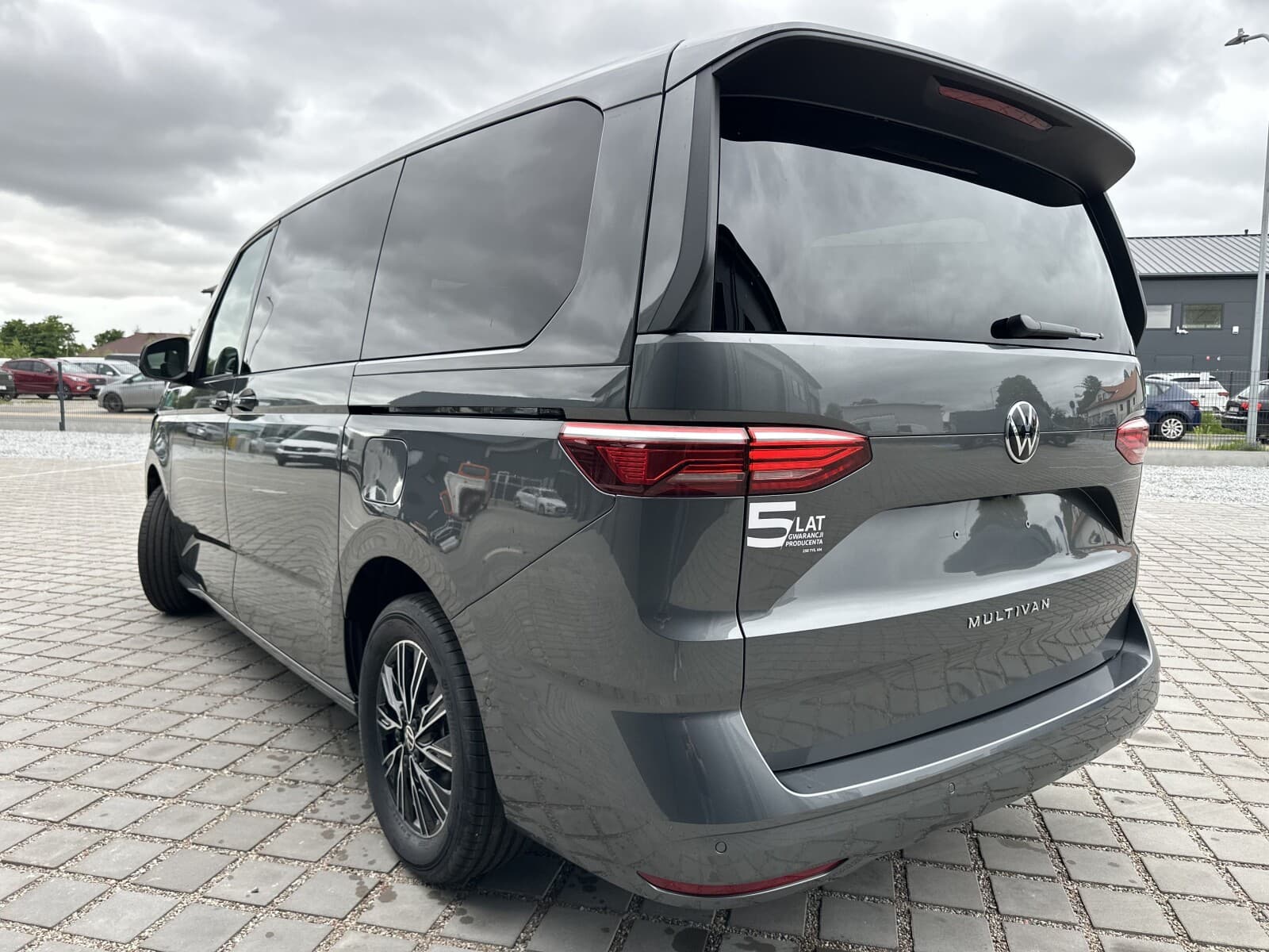 Volkswagen Nowy Multivan