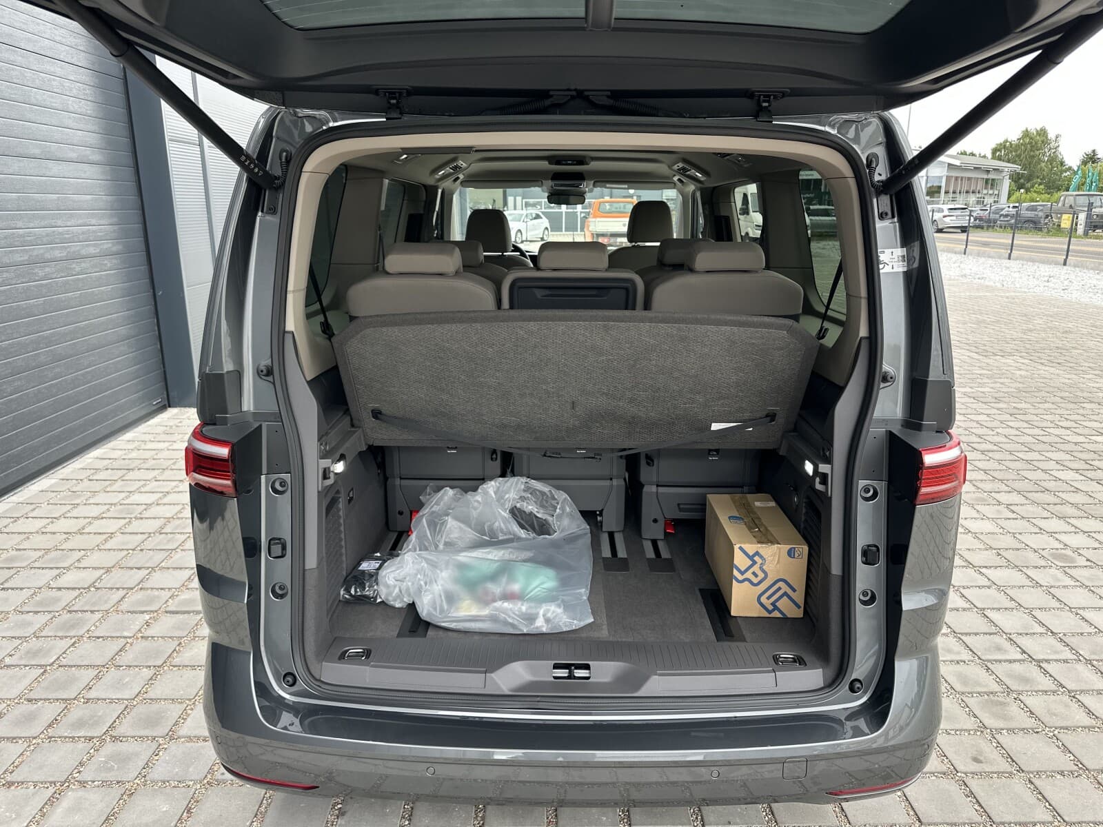 Volkswagen Nowy Multivan