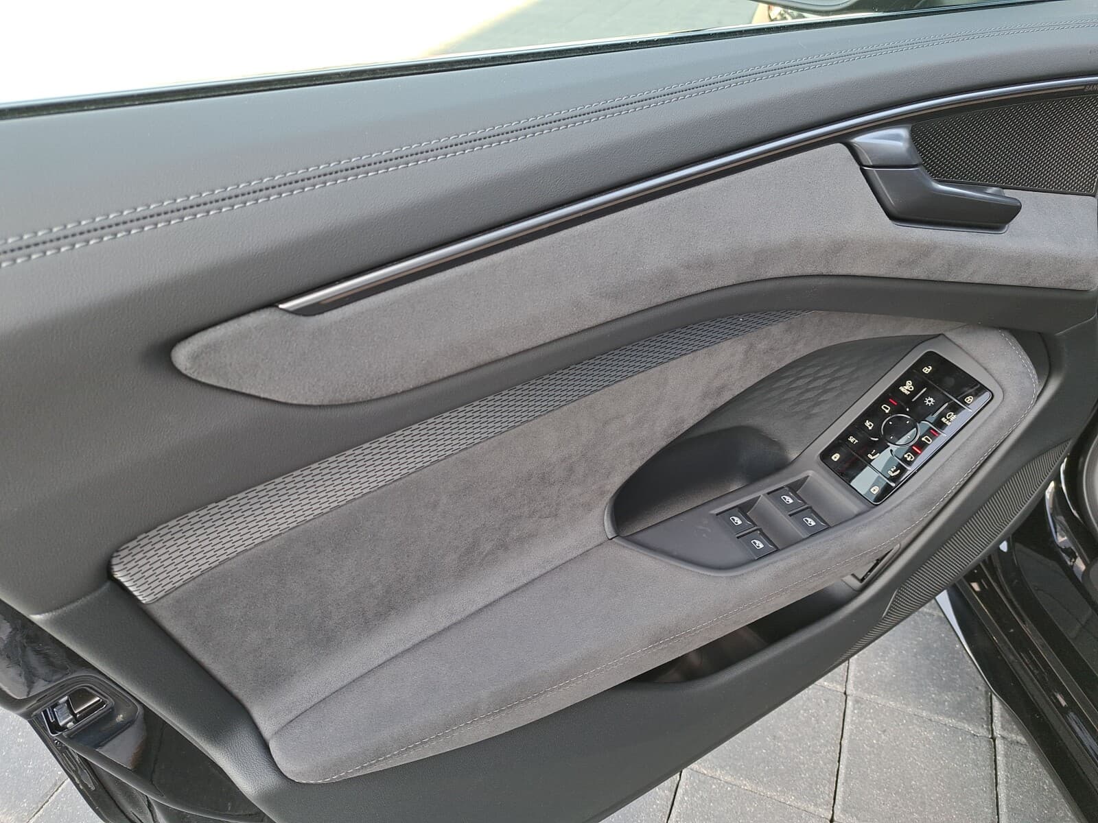 Audi A6 Limousine