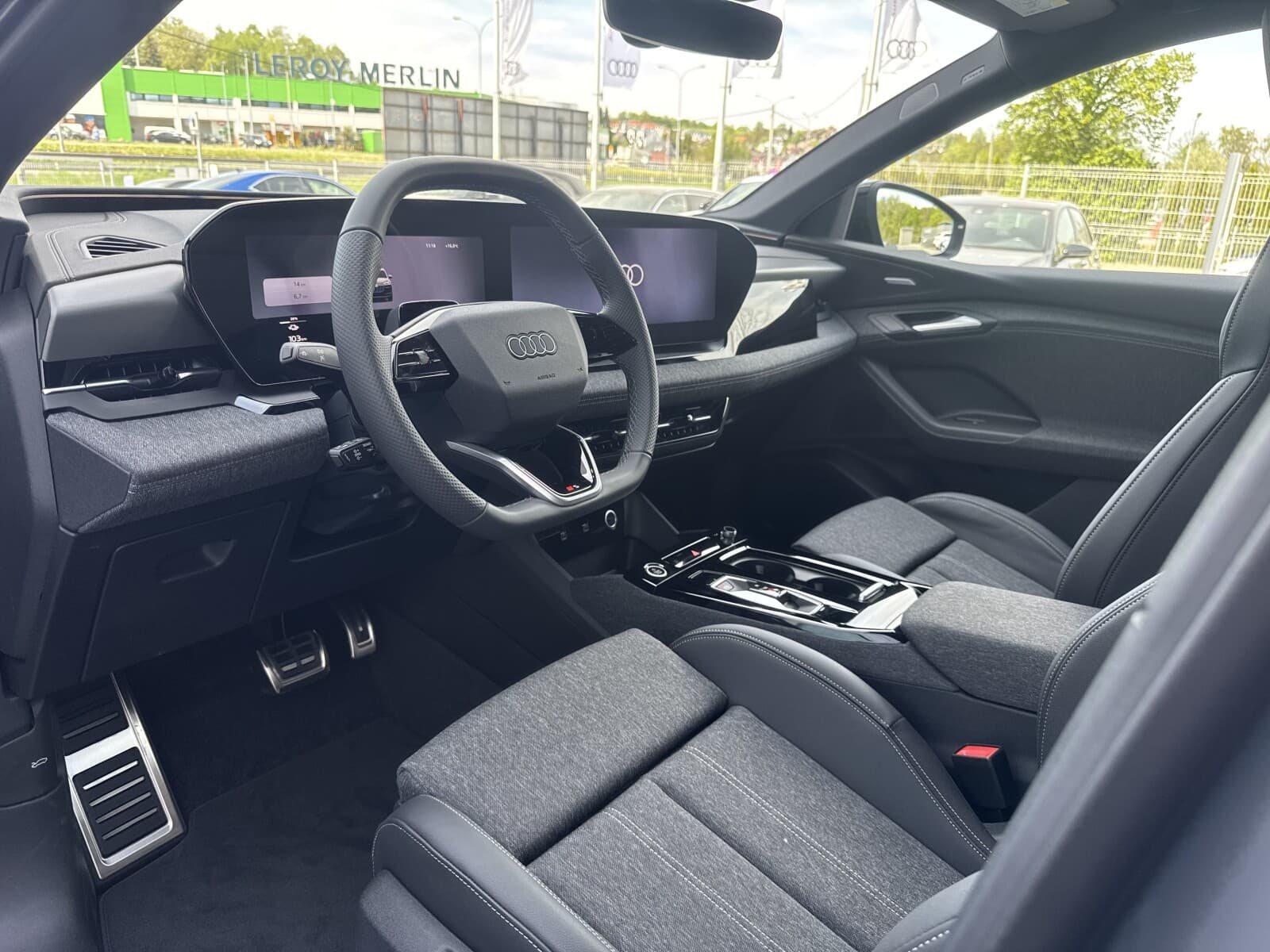 Audi Q6 e-tron