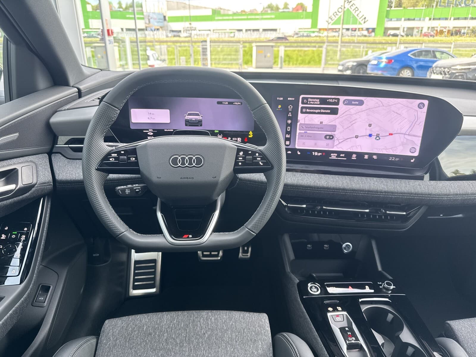 Audi Q6 e-tron