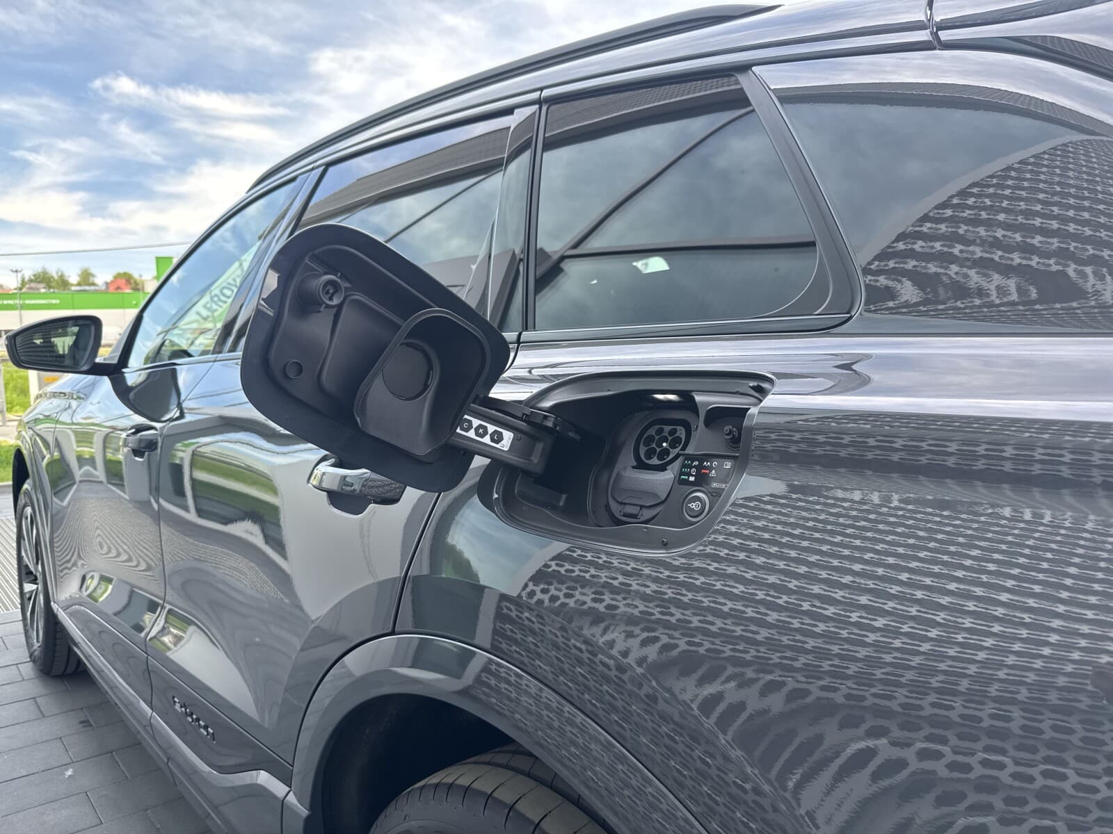 Audi Q6 e-tron