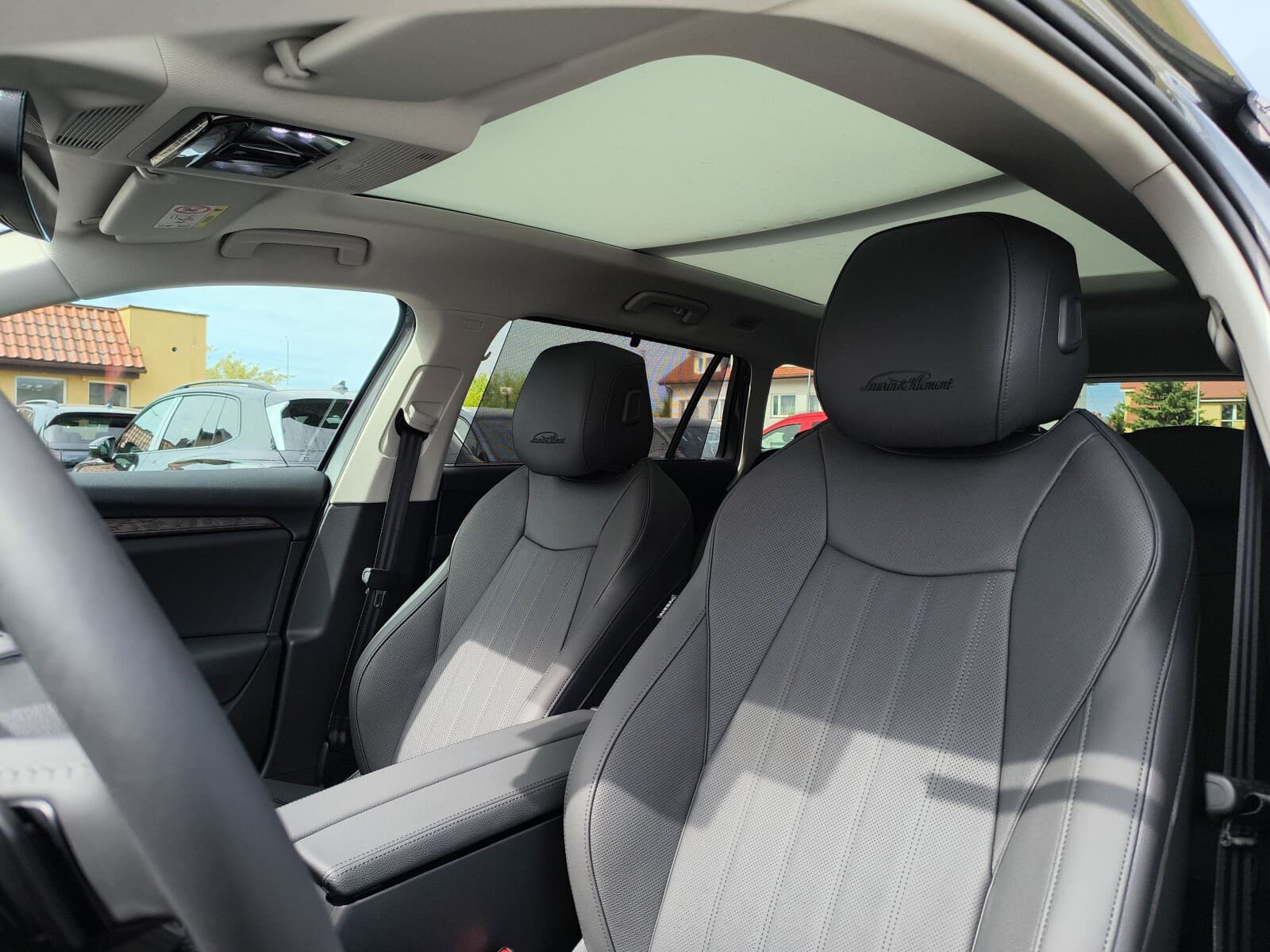 Škoda Superb Combi