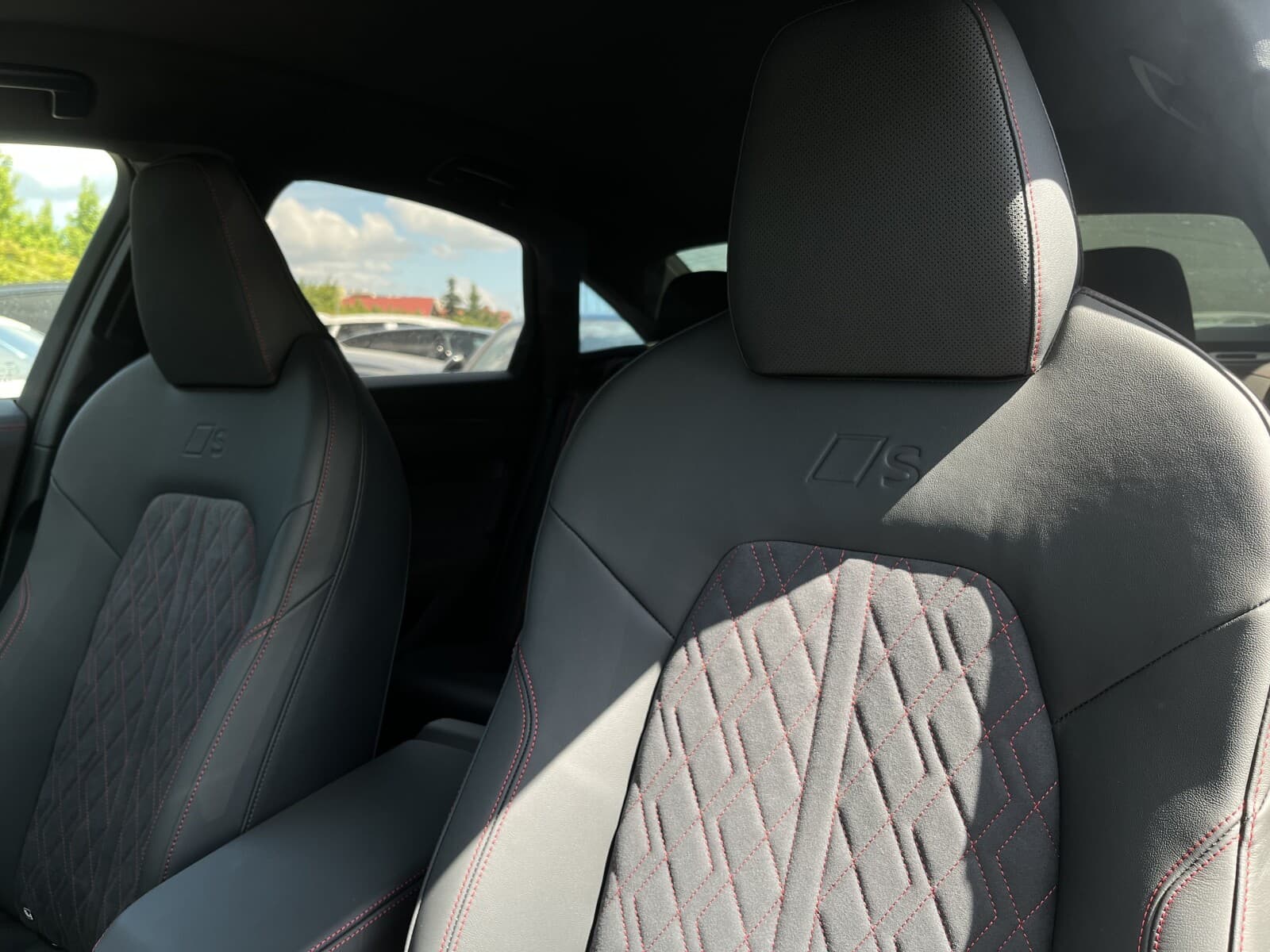 Audi A6 Limousine