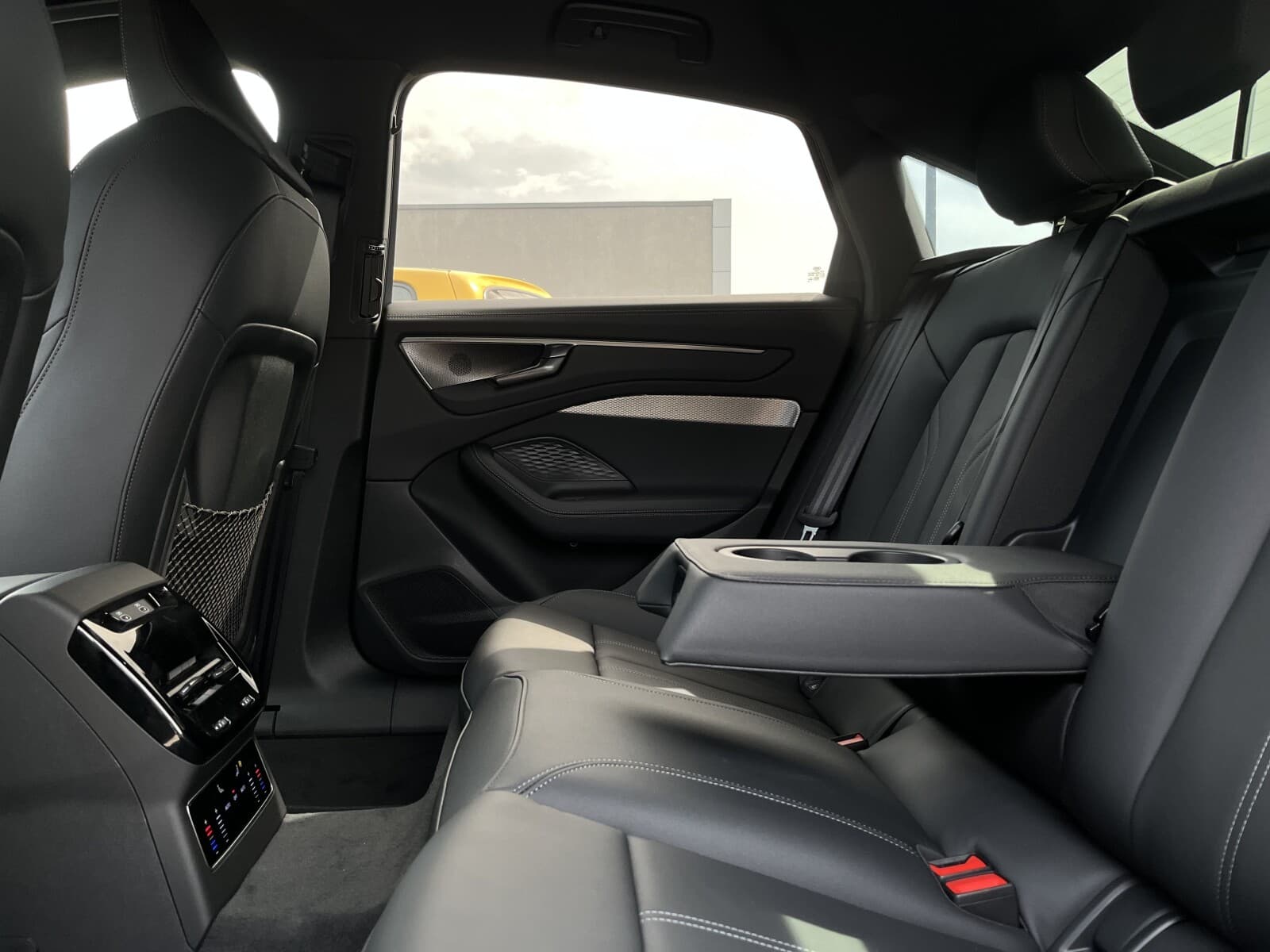 Audi A6 Limousine
