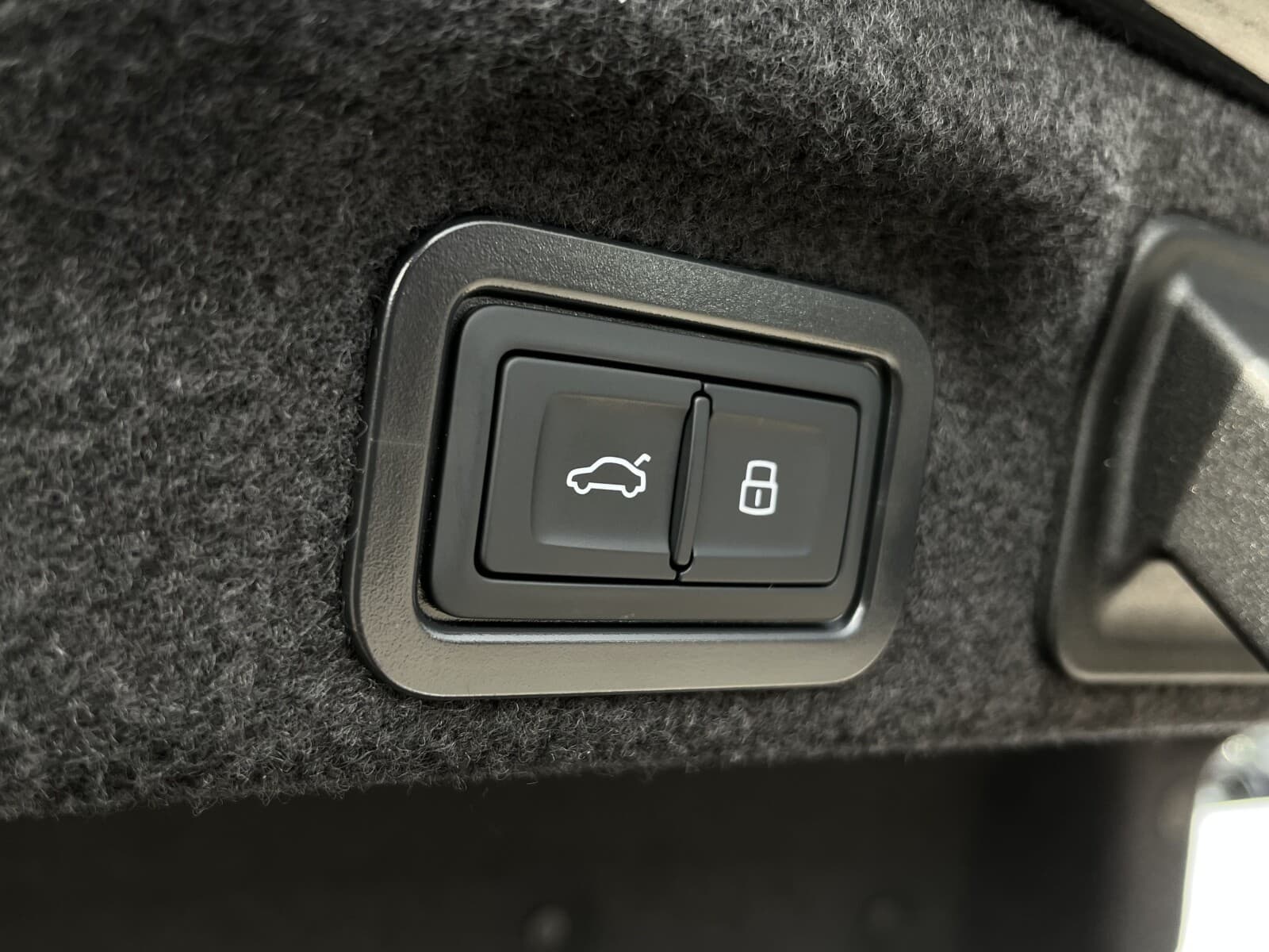 Audi A6 Limousine
