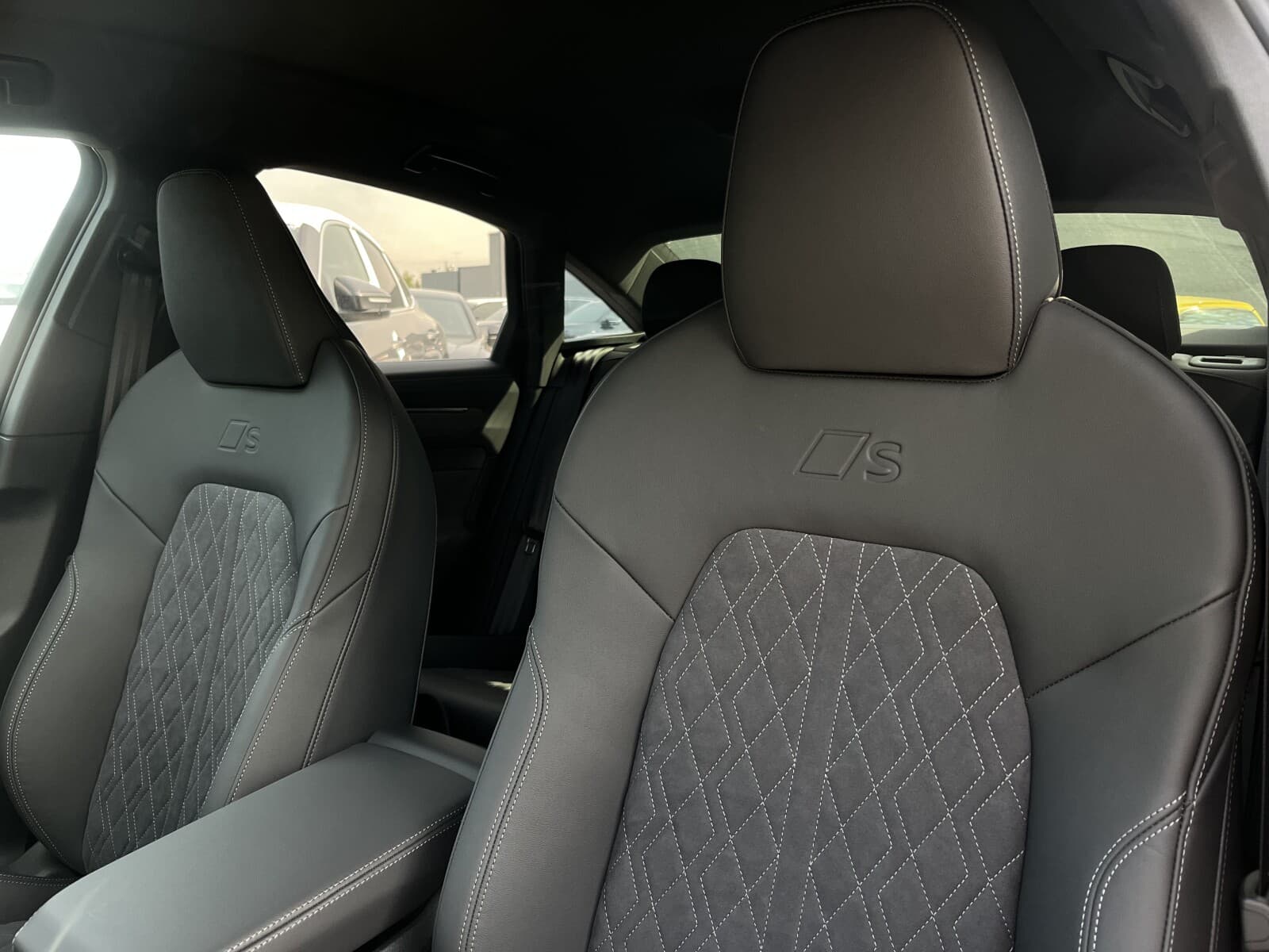 Audi A6 Limousine