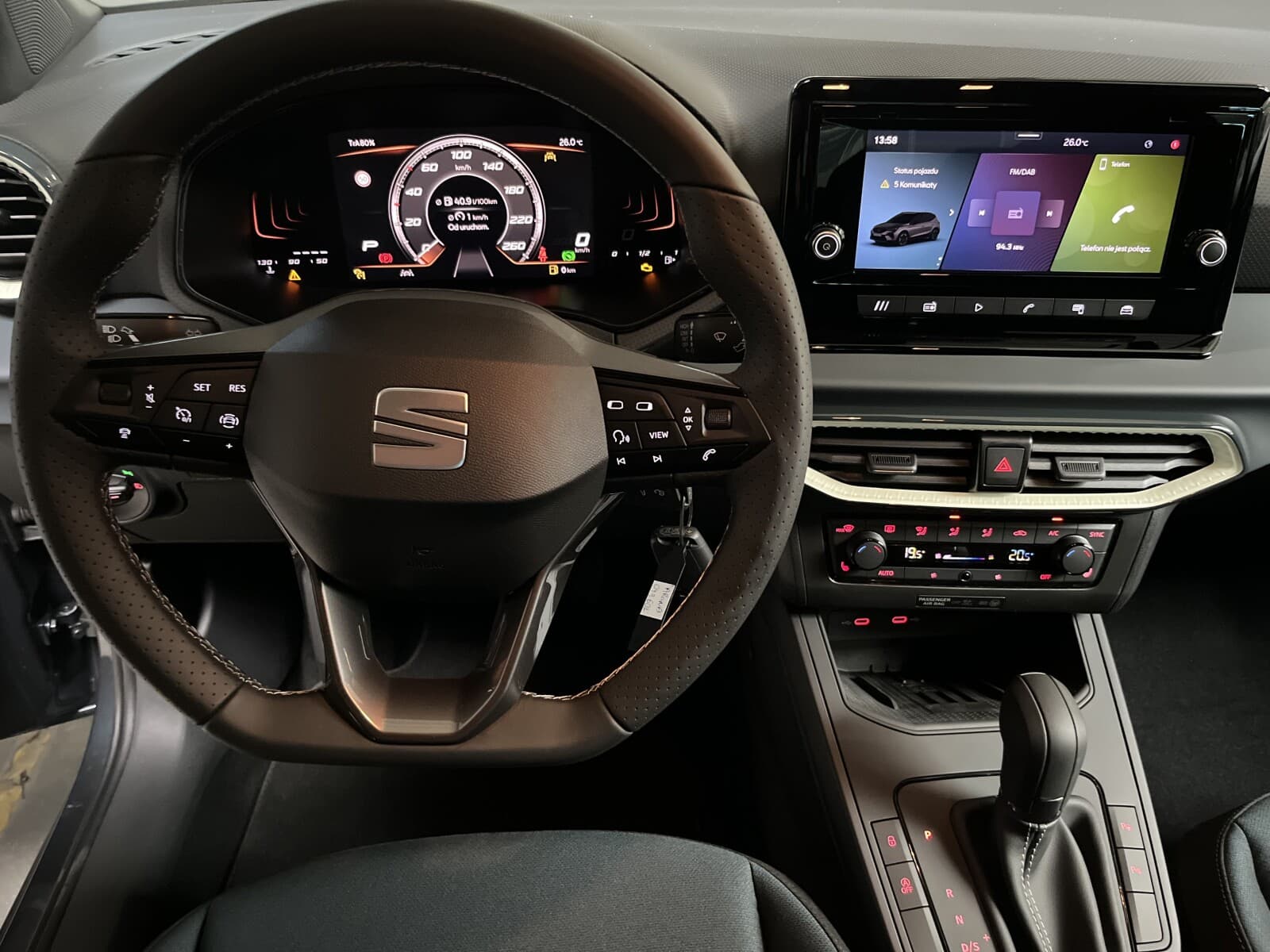 Seat Arona