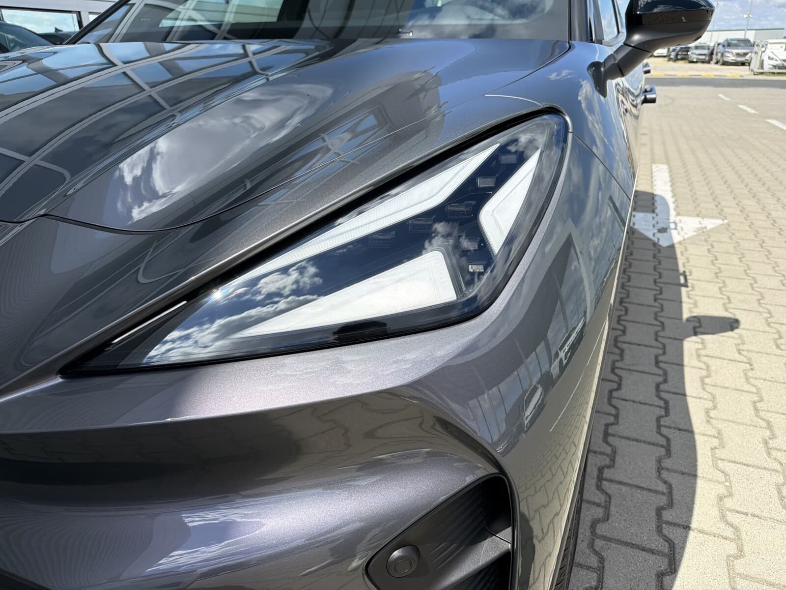 Cupra Raval