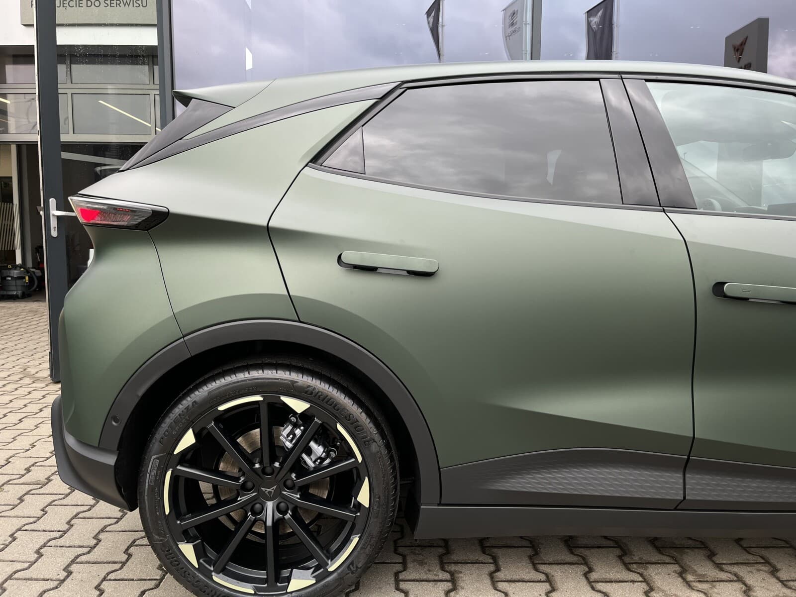 Cupra Raval