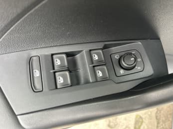 Thumbnail 36