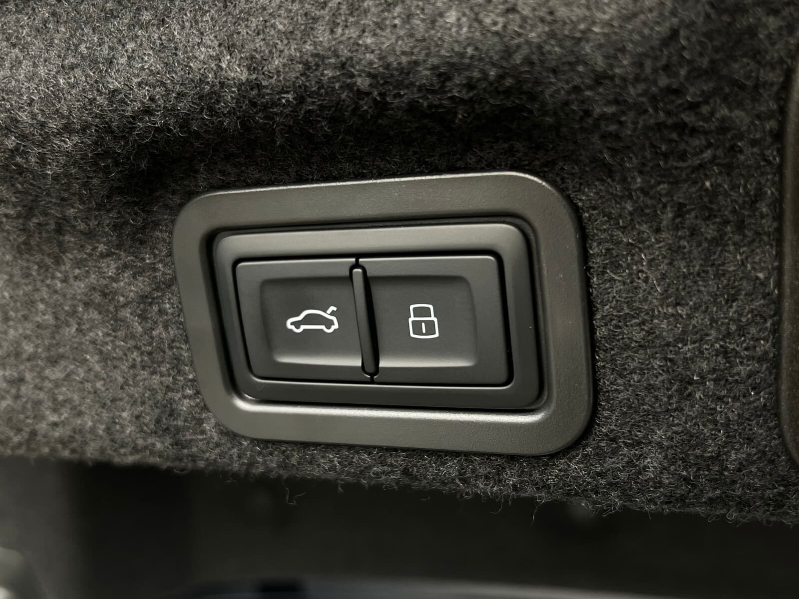 Audi A6 Limousine