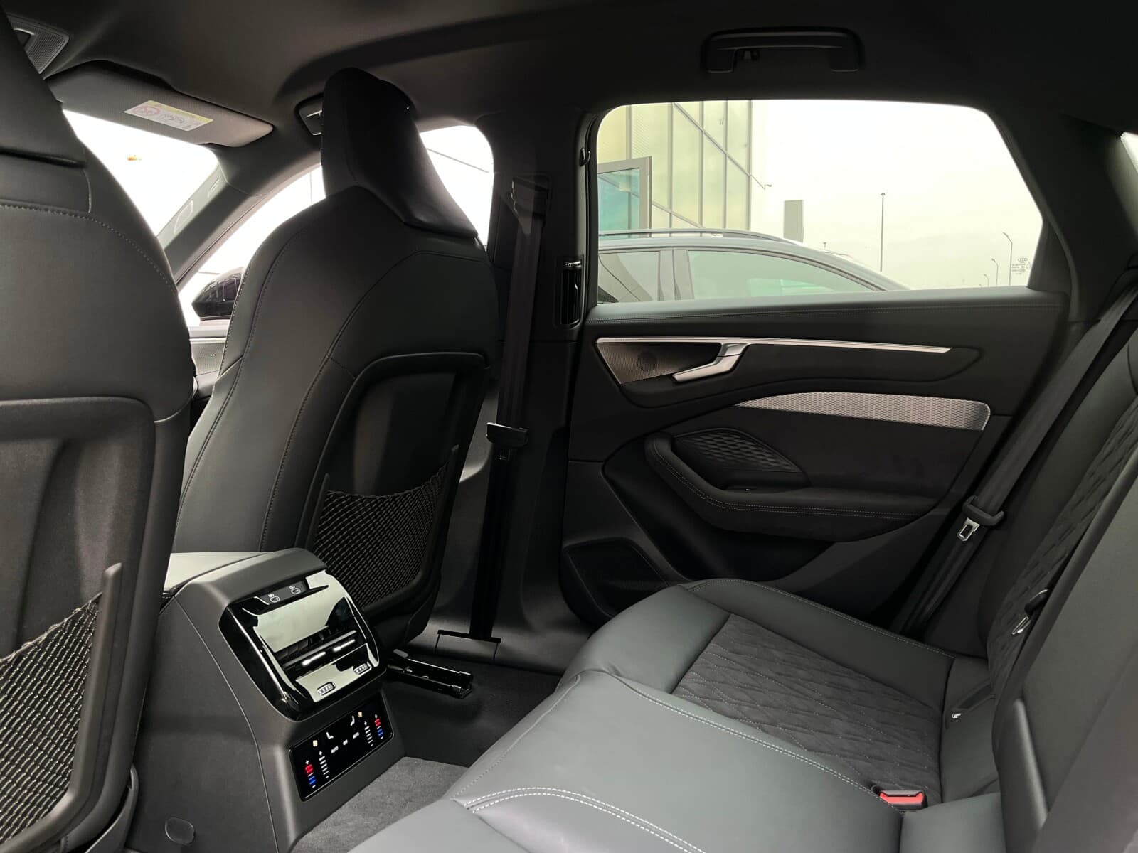 Audi A6 Limousine