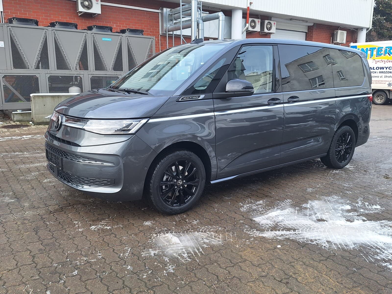 Volkswagen Nowy Multivan