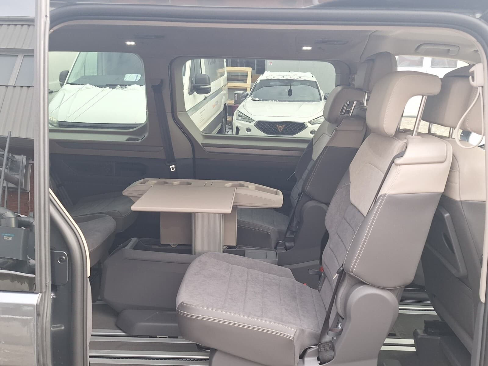 Volkswagen Nowy Multivan