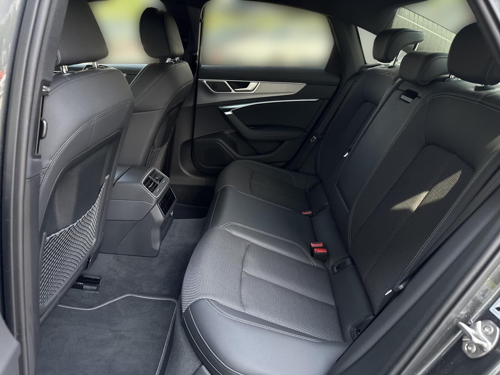 Audi A6 Limousine