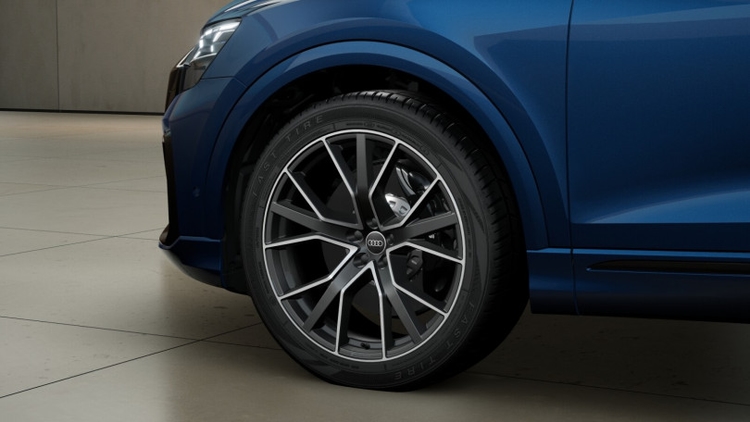 Audi SQ8 2025