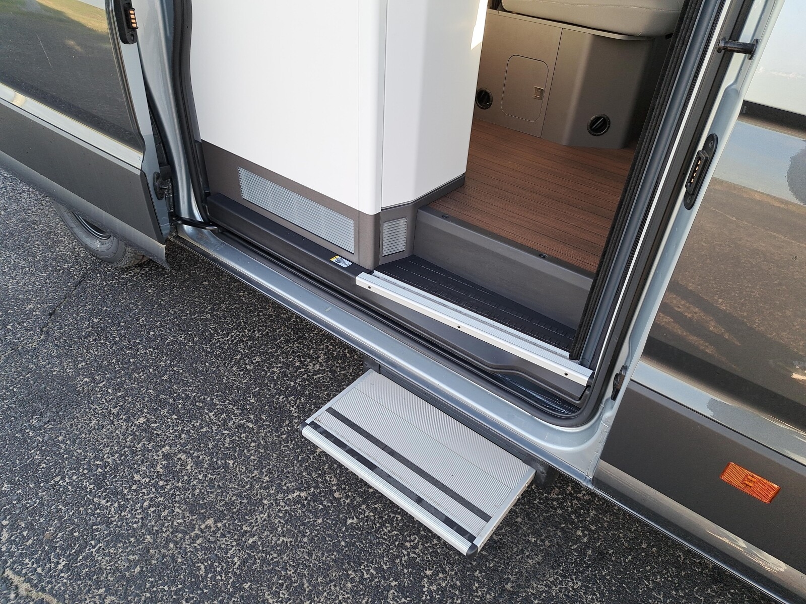 Volkswagen Grand California