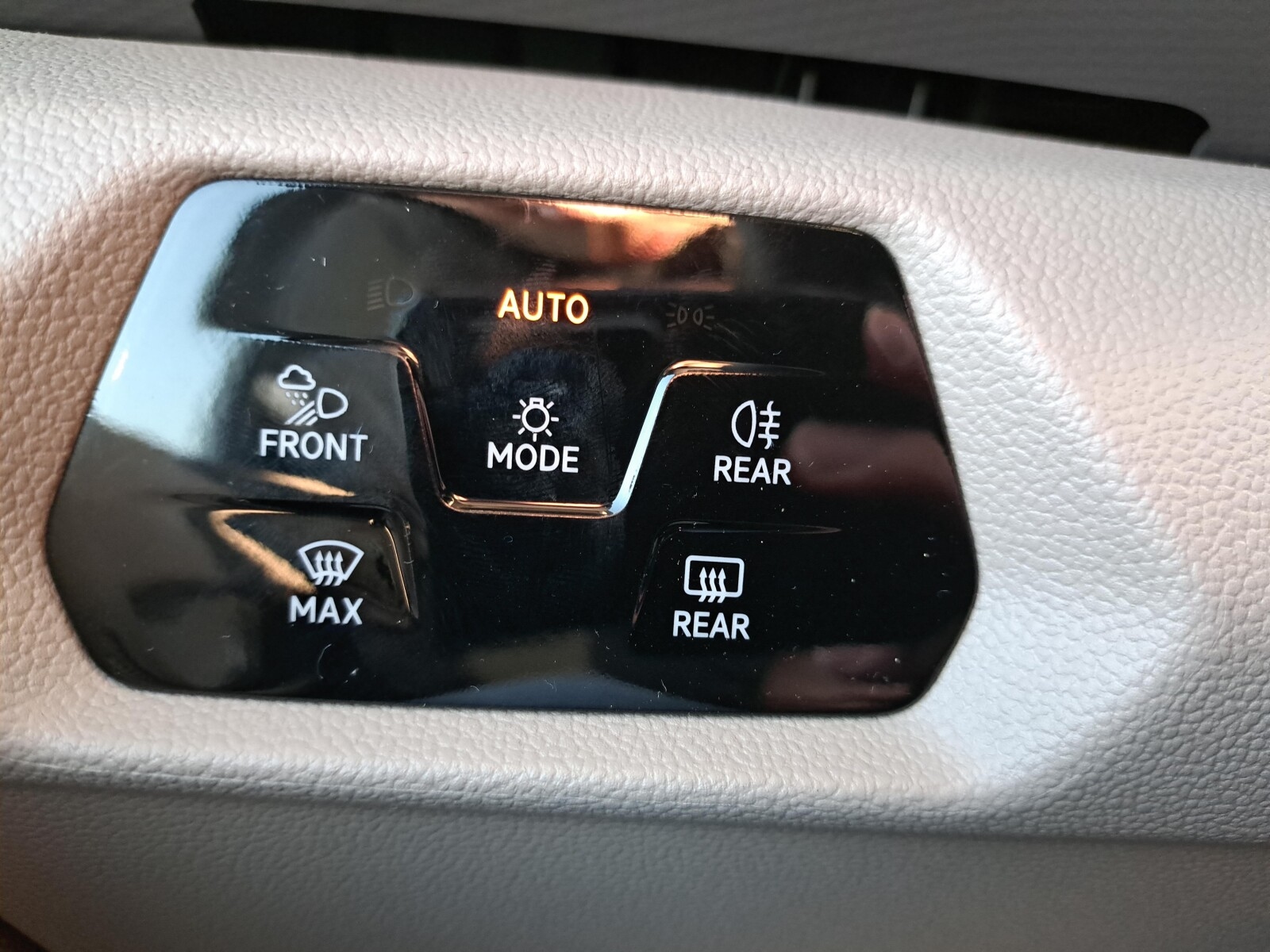 Volkswagen Nowy Multivan