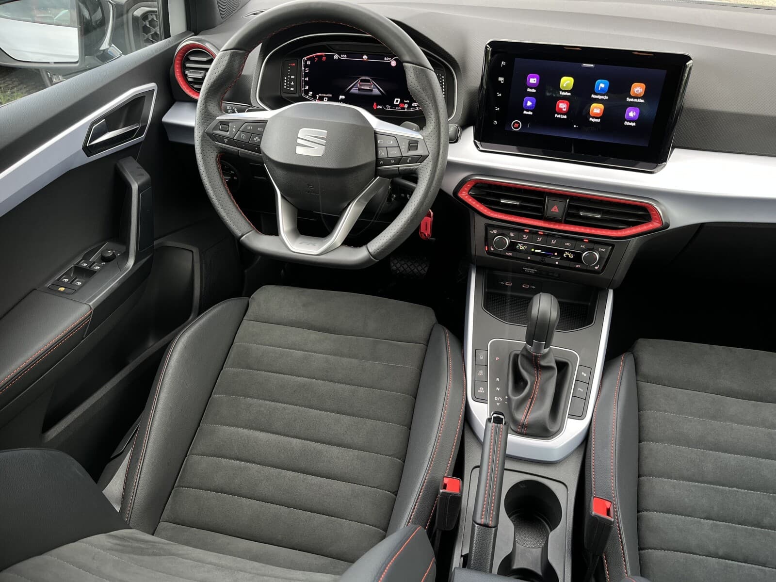 Seat Arona