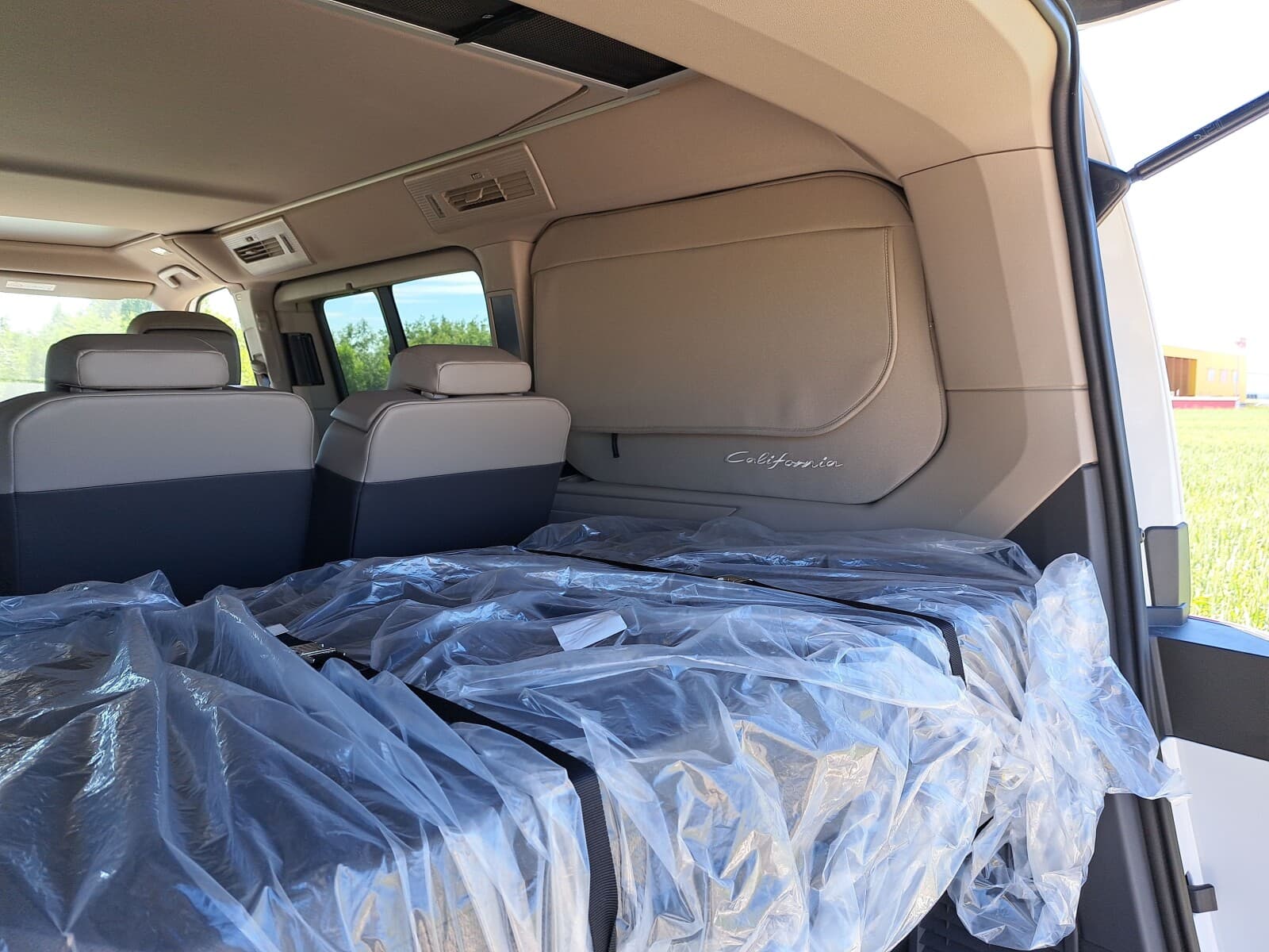 Volkswagen California