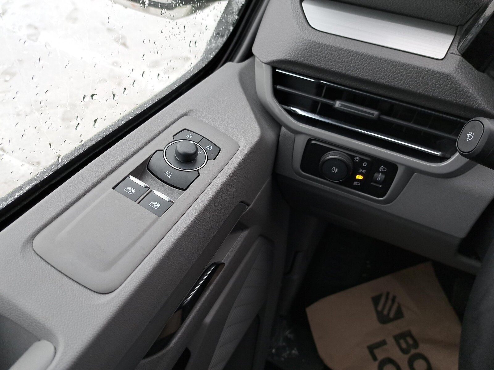 Volkswagen Nowa Caravelle