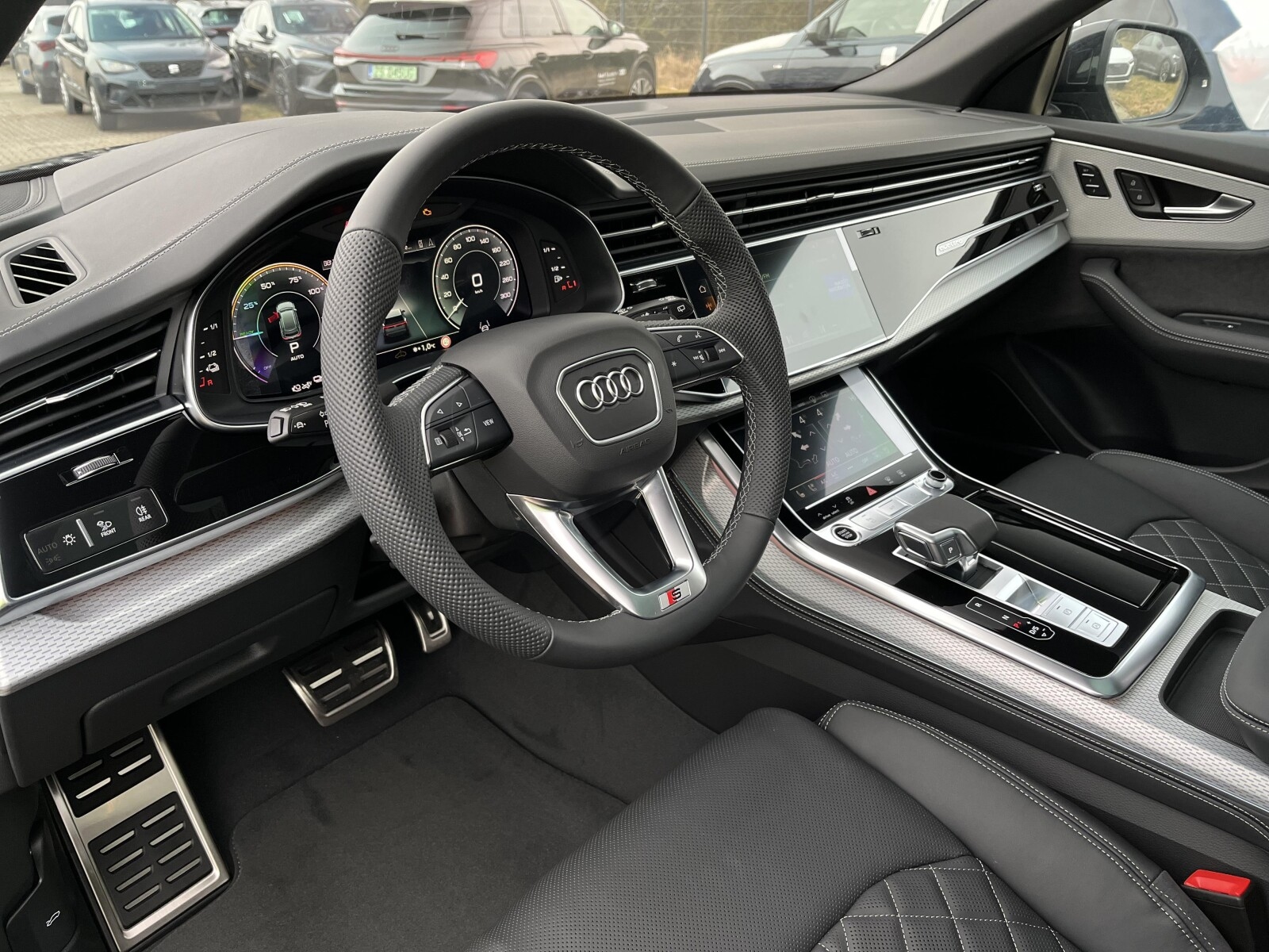 Audi Q8