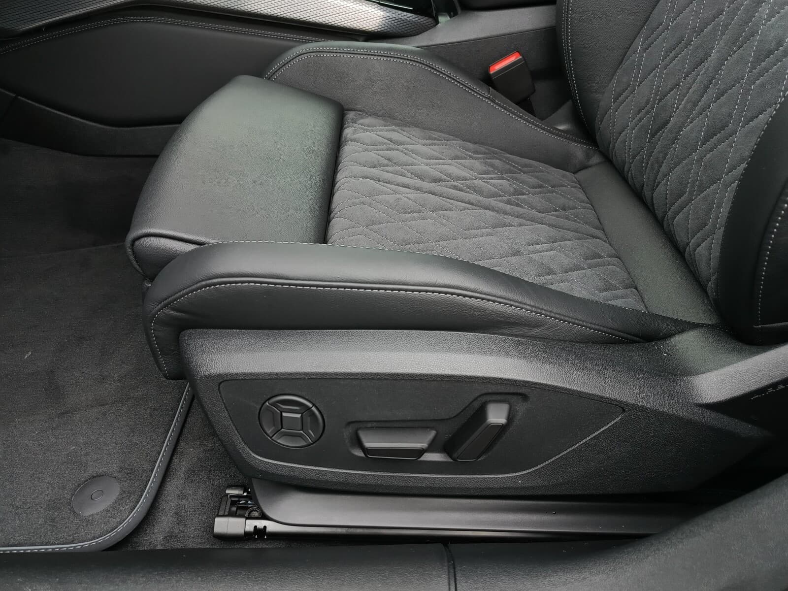 Audi A6 Limousine
