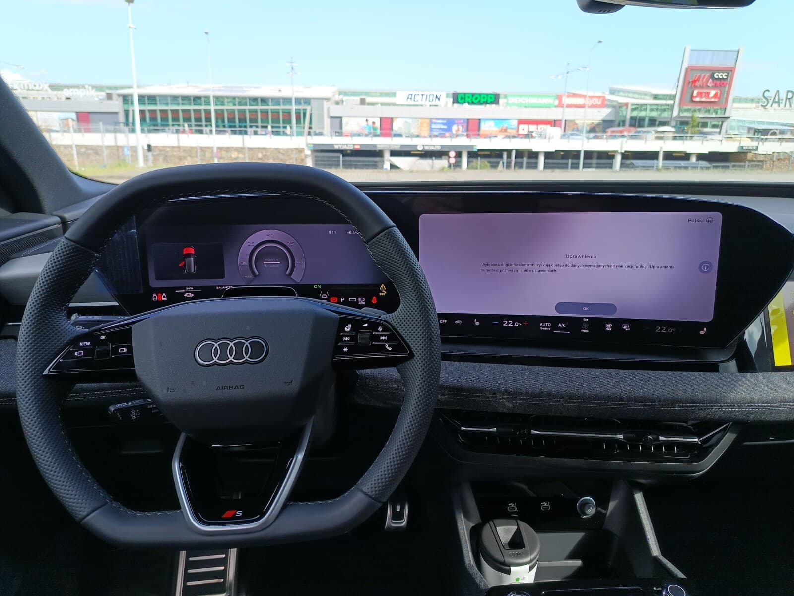Audi Q6 e-tron
