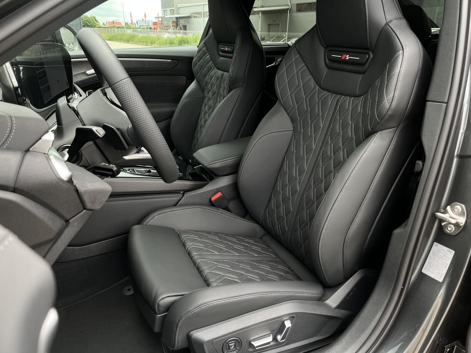 Audi A6 Limousine