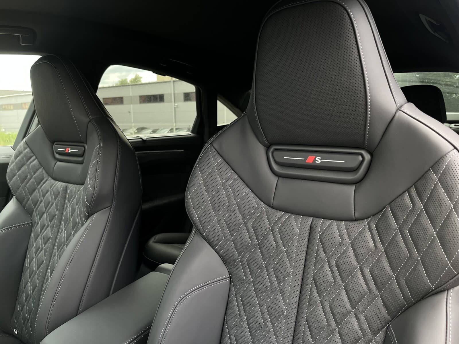 Audi A6 Limousine