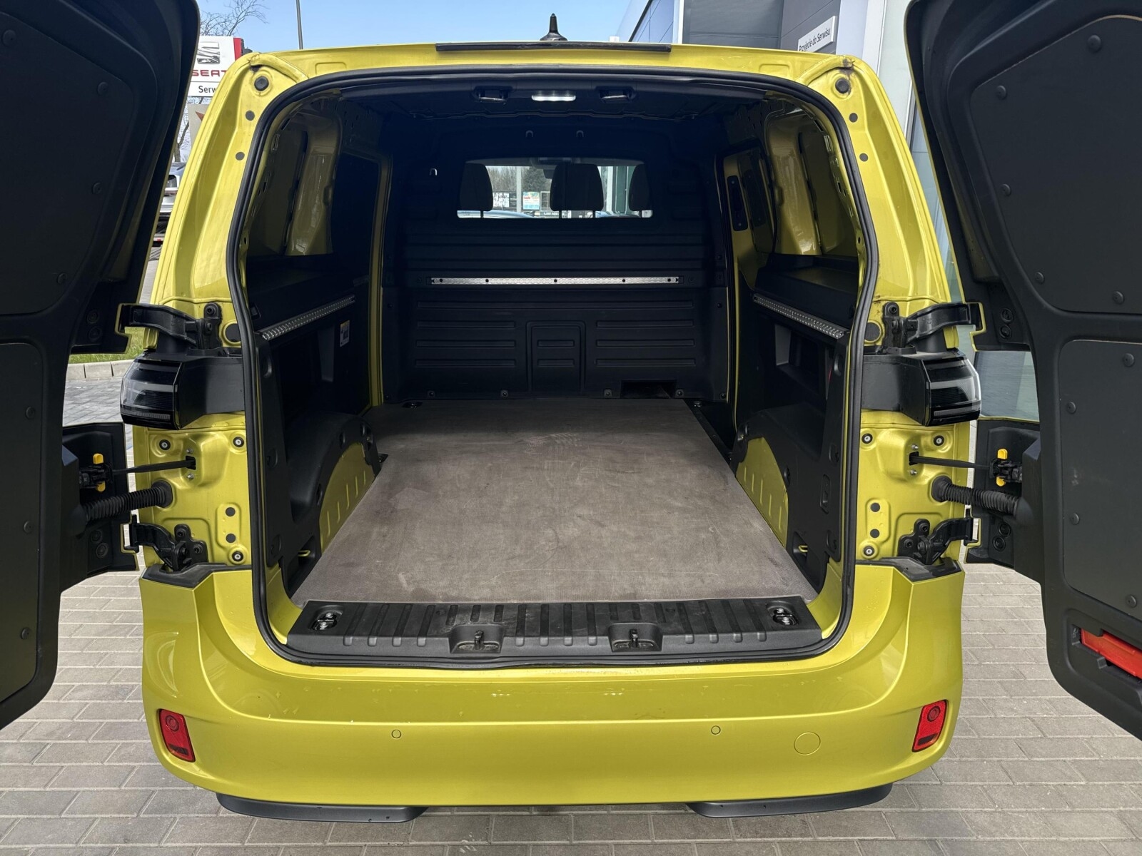 Volkswagen ID. Buzz Cargo