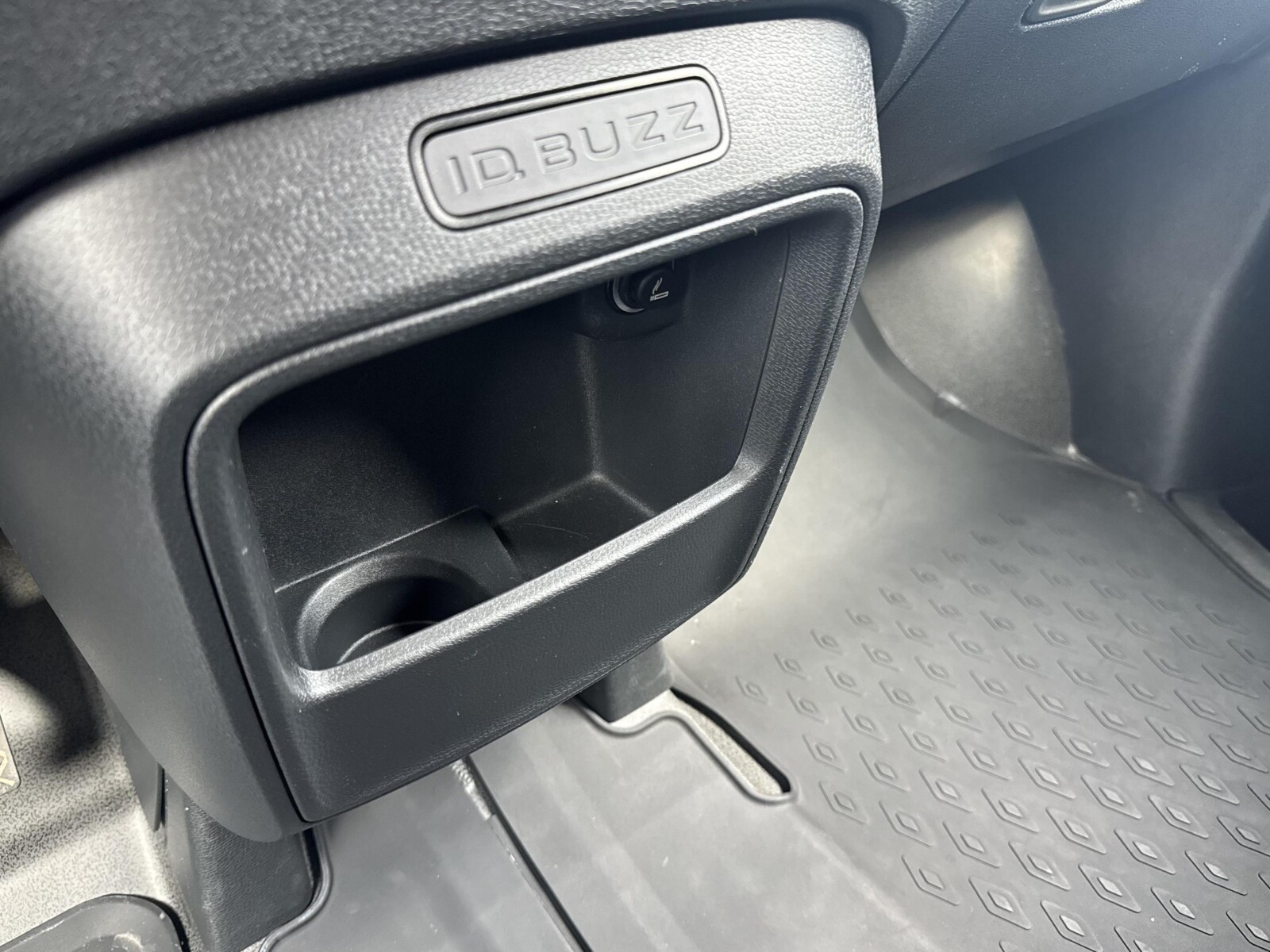 Volkswagen ID. Buzz Cargo